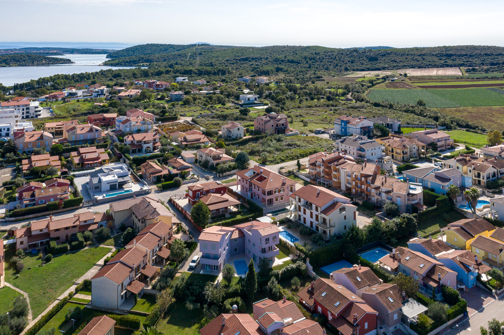 Prodaja hiša z bazenom 183 m², Hrvaška, Istra, Volme Maris Nekretnine