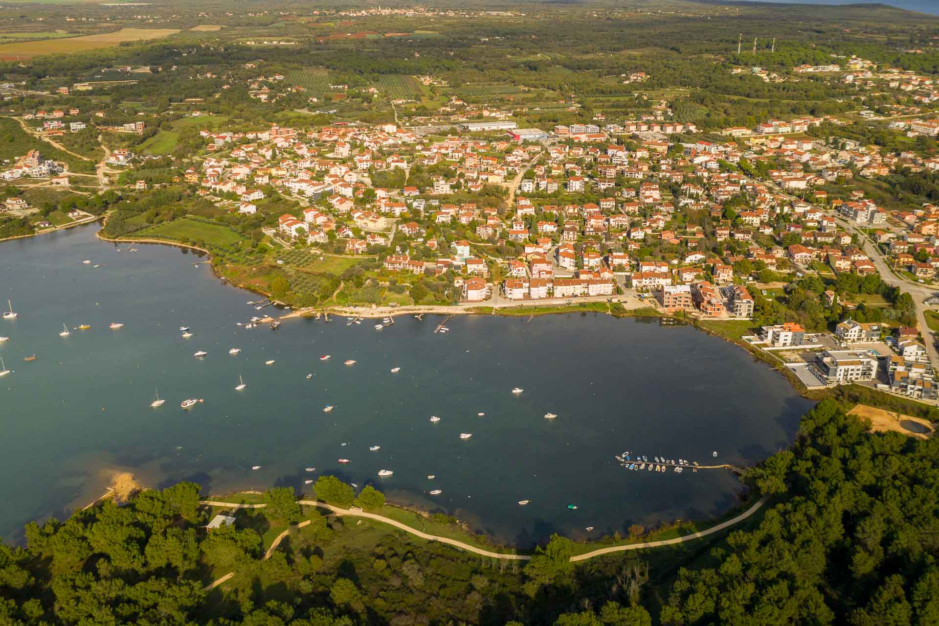 Apartman prvi red do mora, Medulin Maris Nekretnine